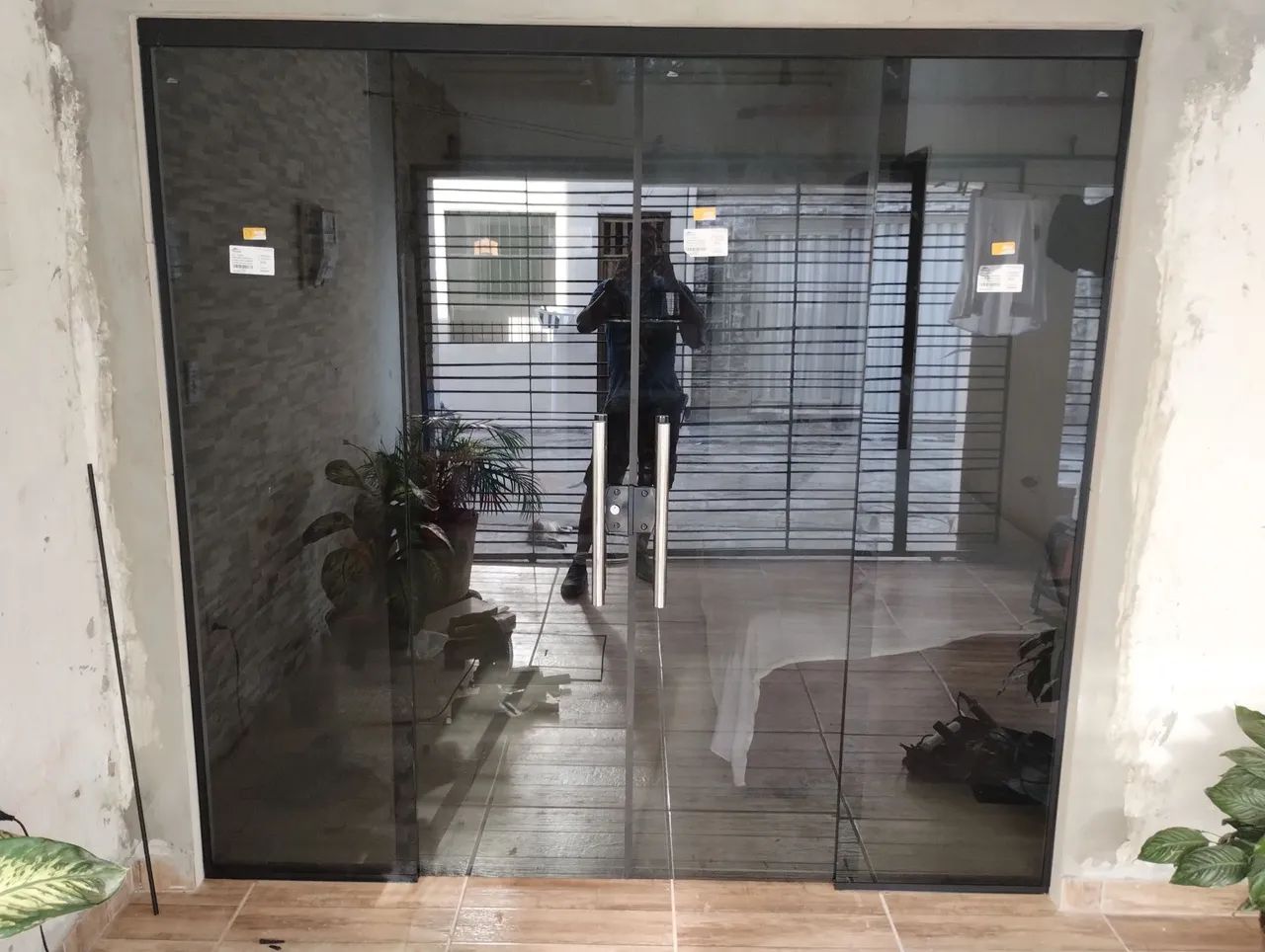 Promoção! Portas e janelas em vidro temperado!