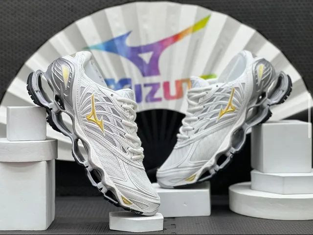 Mizuno Pro 8 