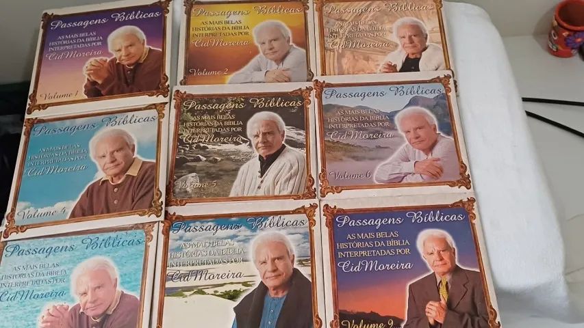 Coleção Cds Cid Moreira 10 volumes Histórias da Biblia - Foto 2