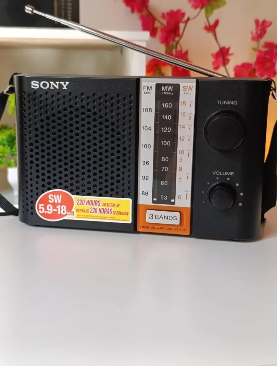 Rádio Portátil Sony ICF-F12s 3 Bandas AM/FM/SW