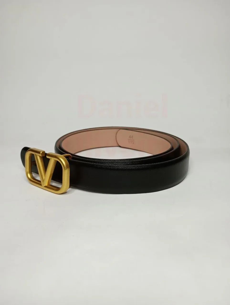 Cinto de couro Valentino fino 2,5cm  - Foto 2