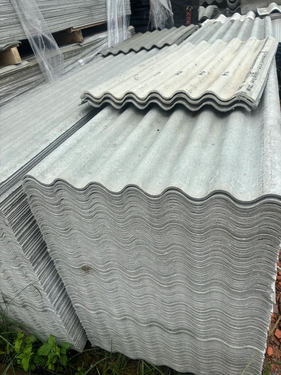 Telha fibrocimento 1.83x1.10 de 5mm R$49,90 avista ou R$54,90 no cartão em até 10x - Foto 6