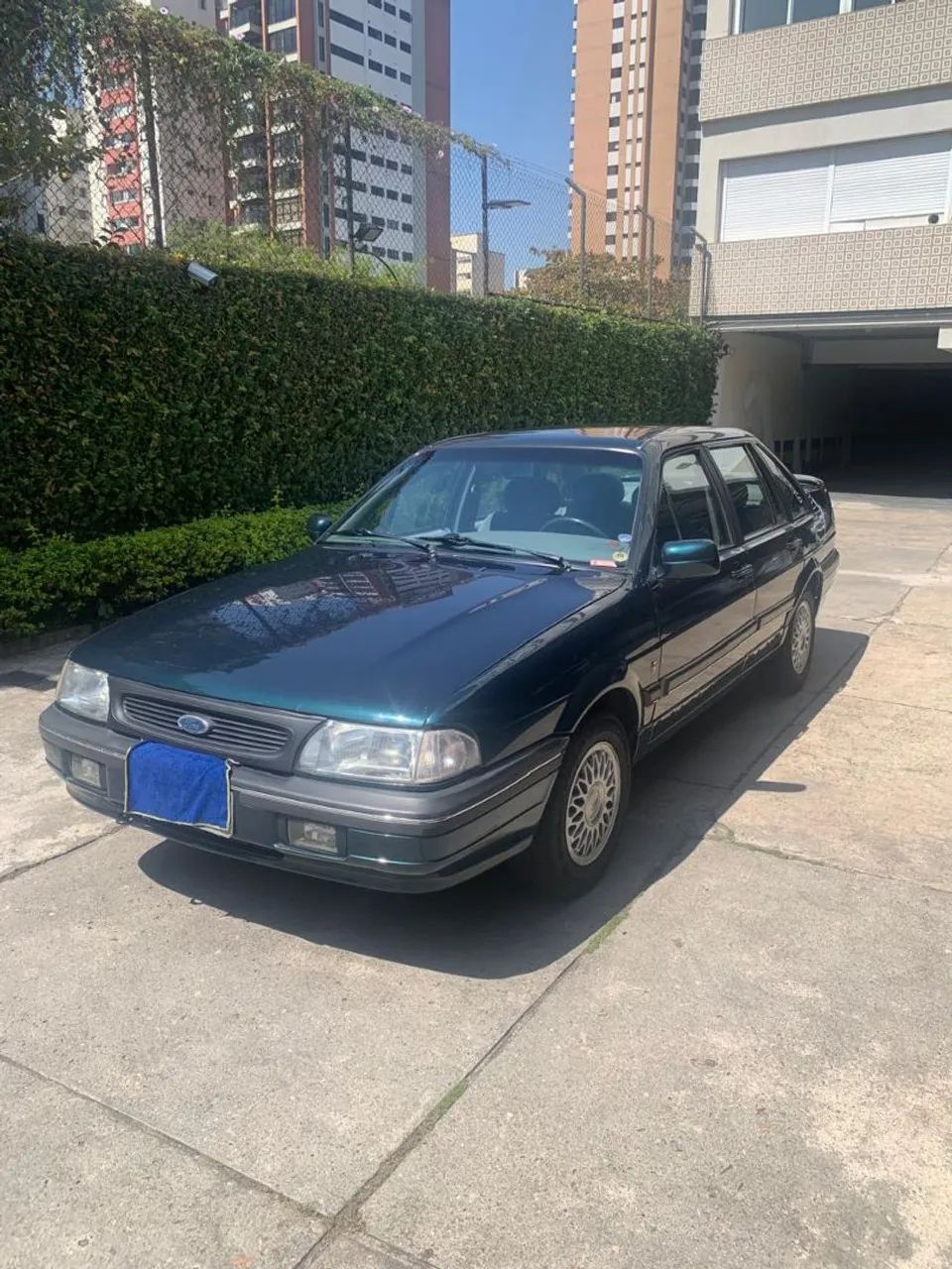 Ford Versailles GHIA 2.0I / 2.0 2P E 4P 1996