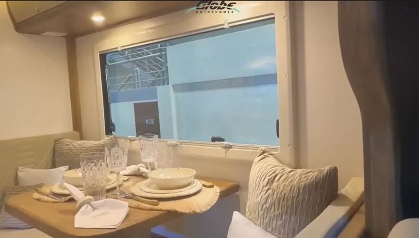 Mothorhome Globe 7,5 m, tudo Dometic e Victron.  - Foto 12