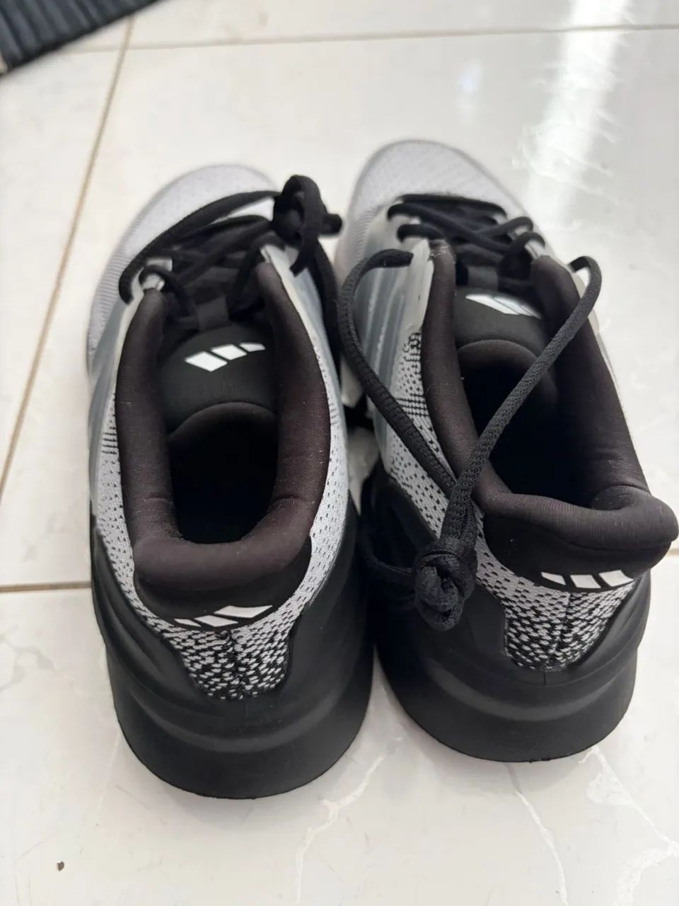 Tênis adidas novo  - Foto 3