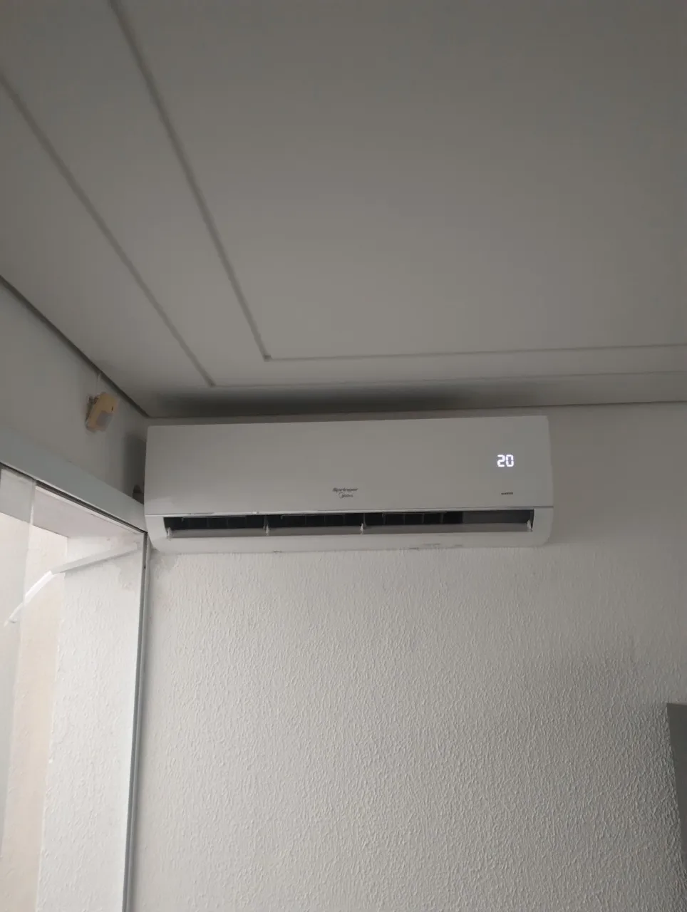 INSTALAÇÃO DE AR CONDICIONADO E MANUTENÇÃO