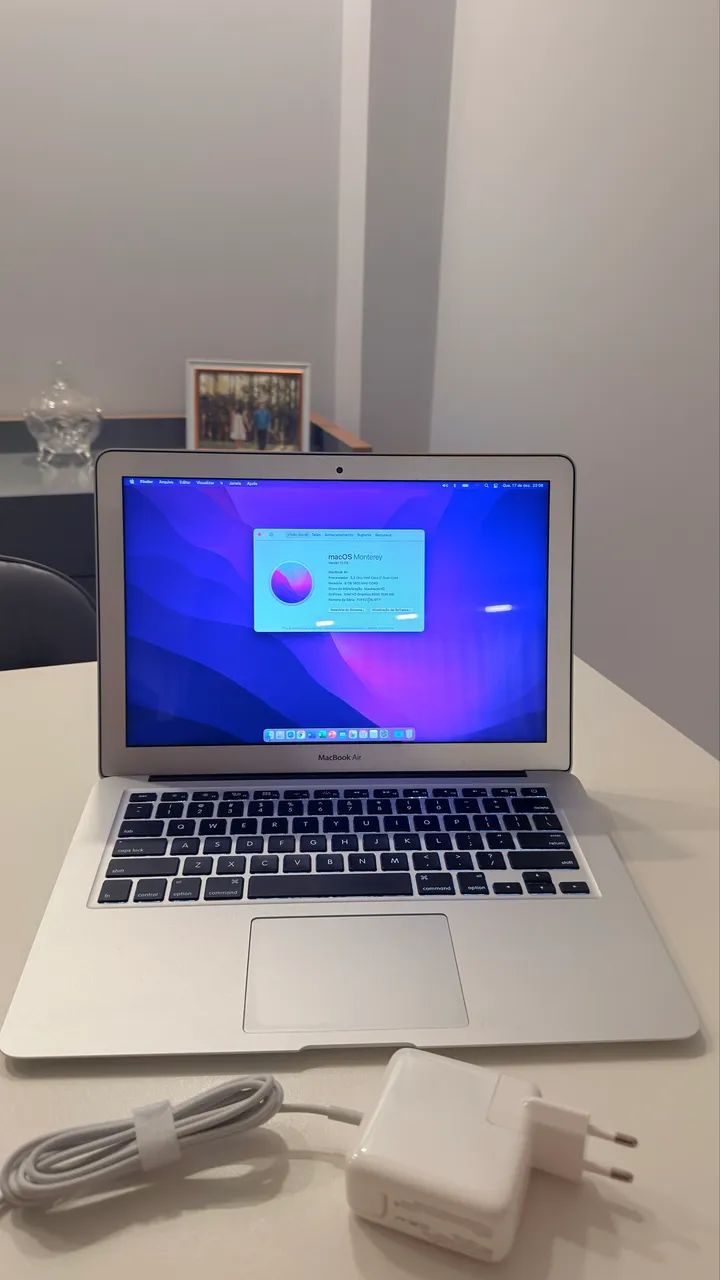 MacBook Air 2017 (i7/8GB/256) - Notebooks - Vila Larsen 1