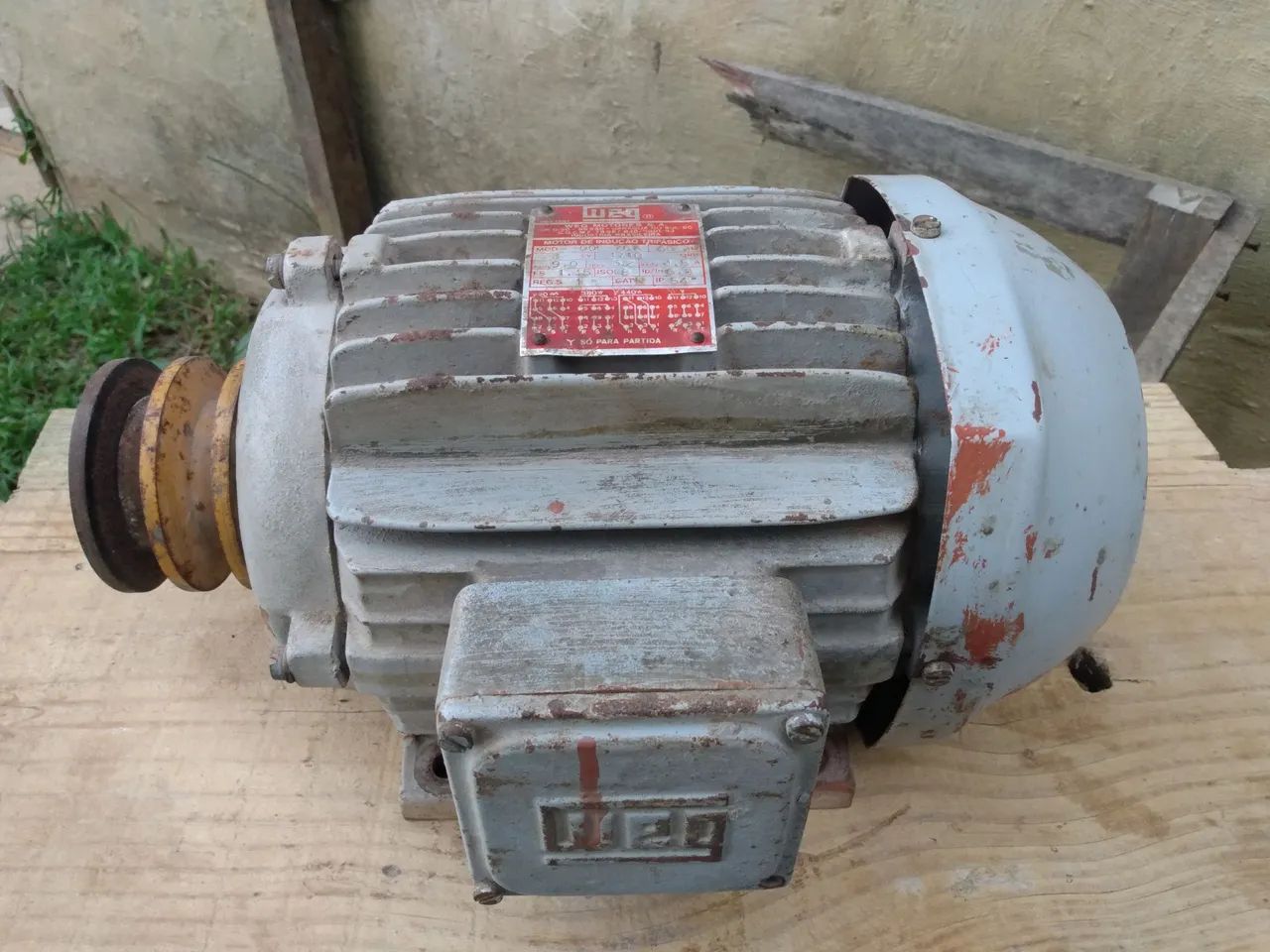 Motor elétrico trifasico - Foto 2