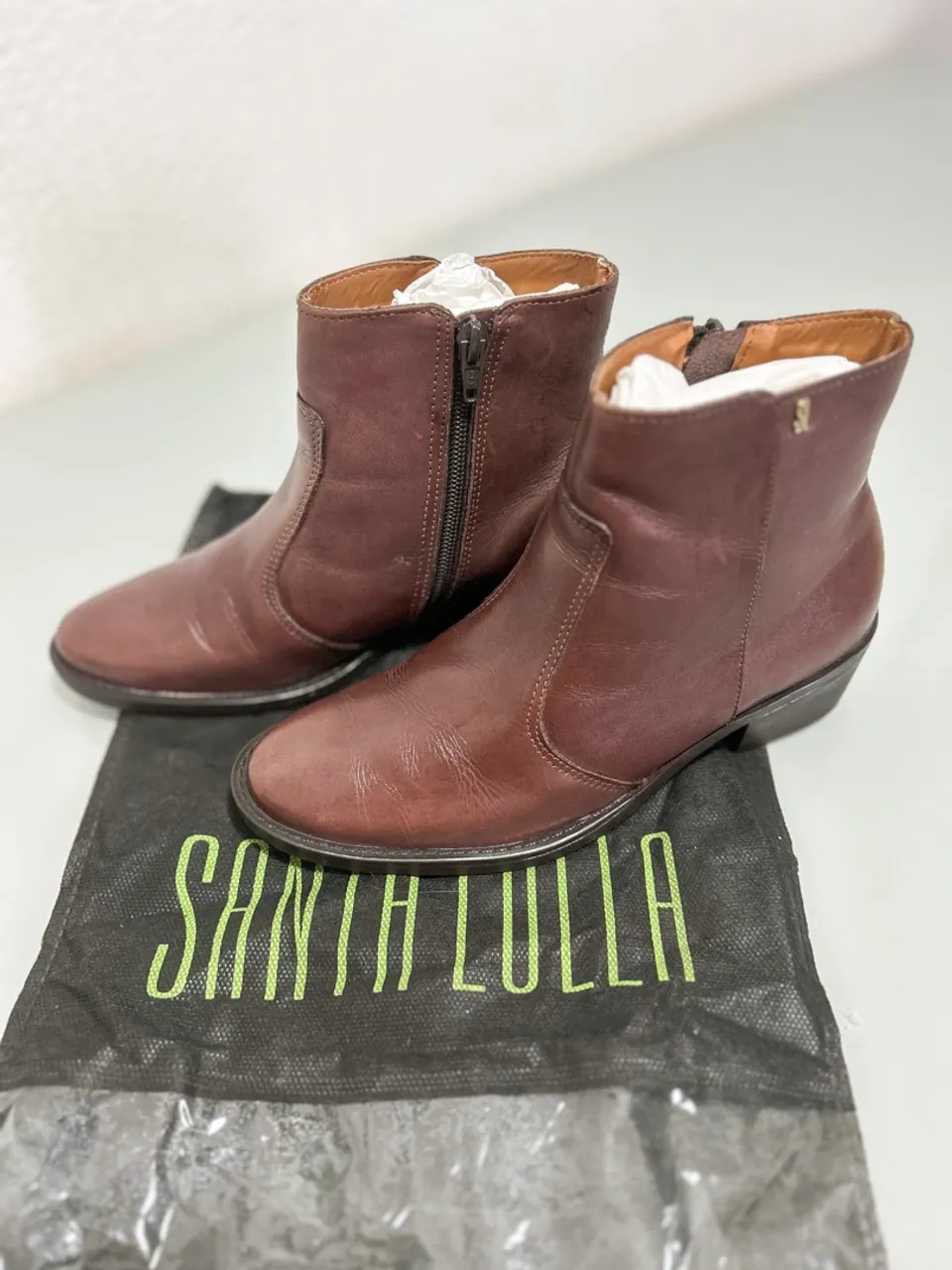 Bota Santa Lolla Marrom - Elegância e Conforto