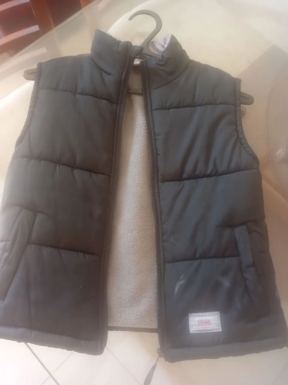 Colete Infantil Preto Acolchoado