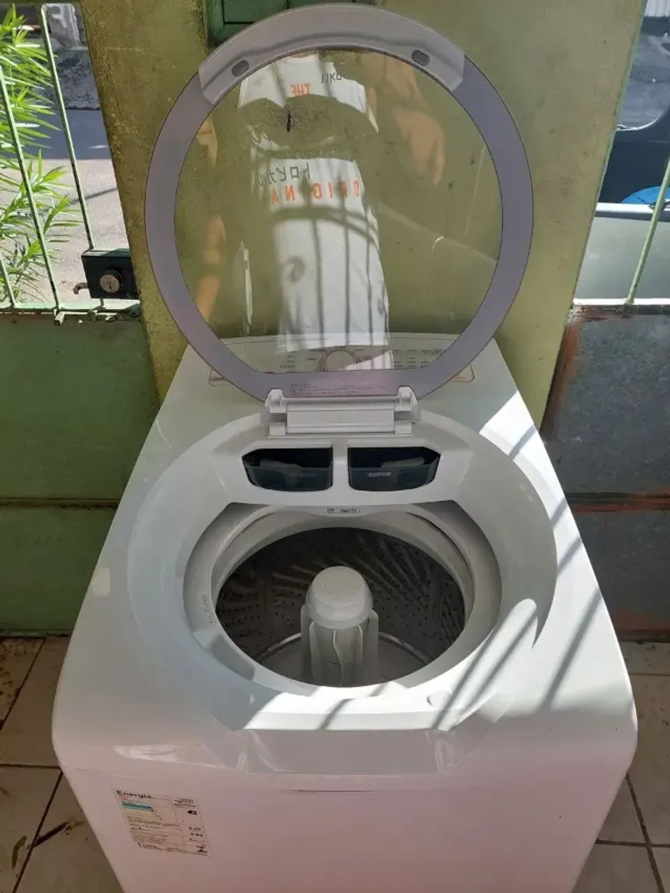 Máquina de lavar roupas Brastemp