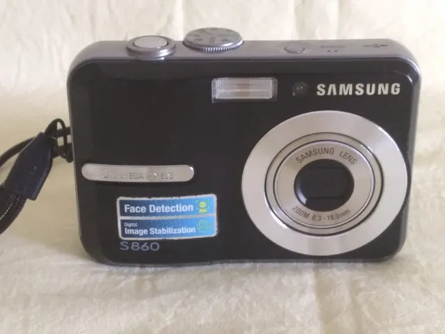Câmera Samsung Digimax S8600