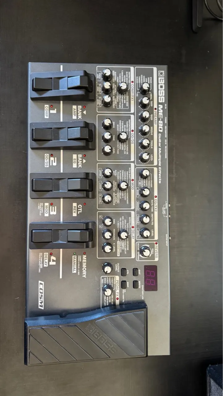 BOSS ME-80 Guitar Multiple Effects Pedal