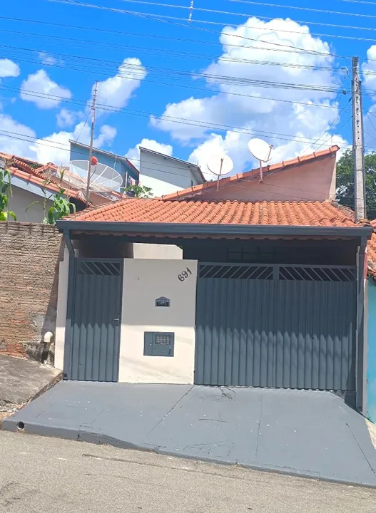 Linda Casa a Venda na Vila Ribeiro em Angatuba