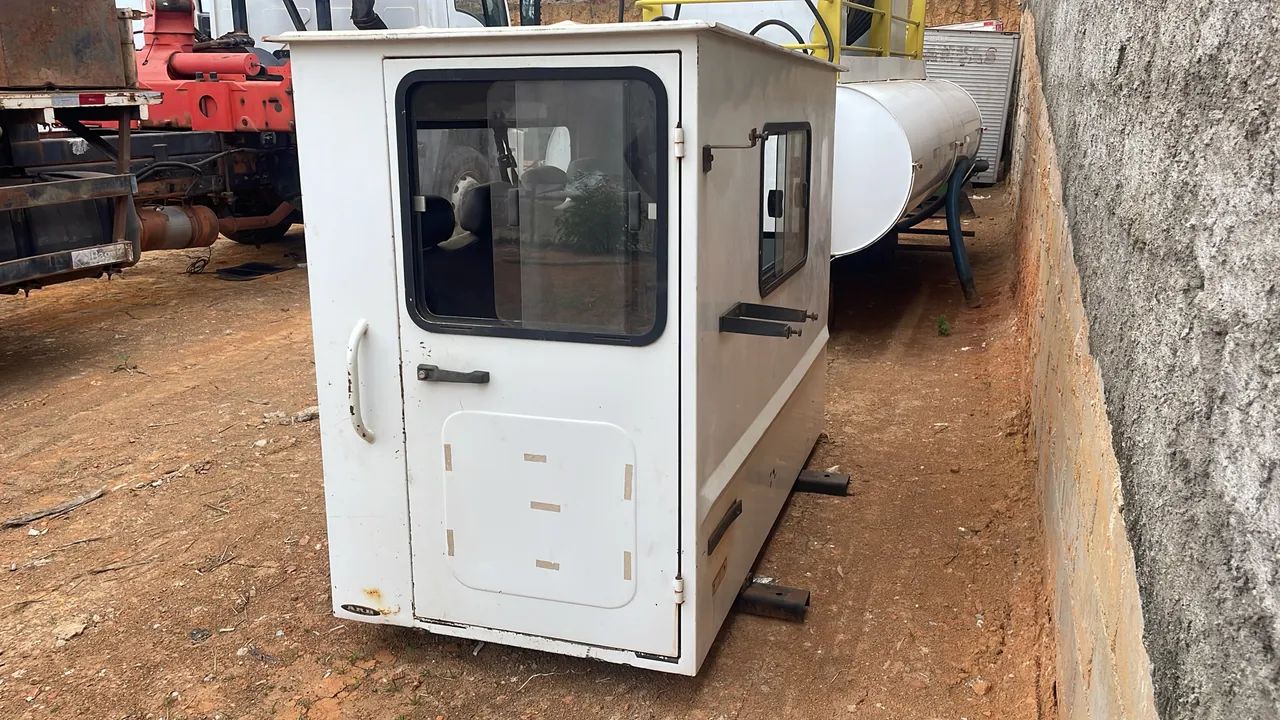 Vendo cabine auxiliar para 6 pessoas  - Foto 3