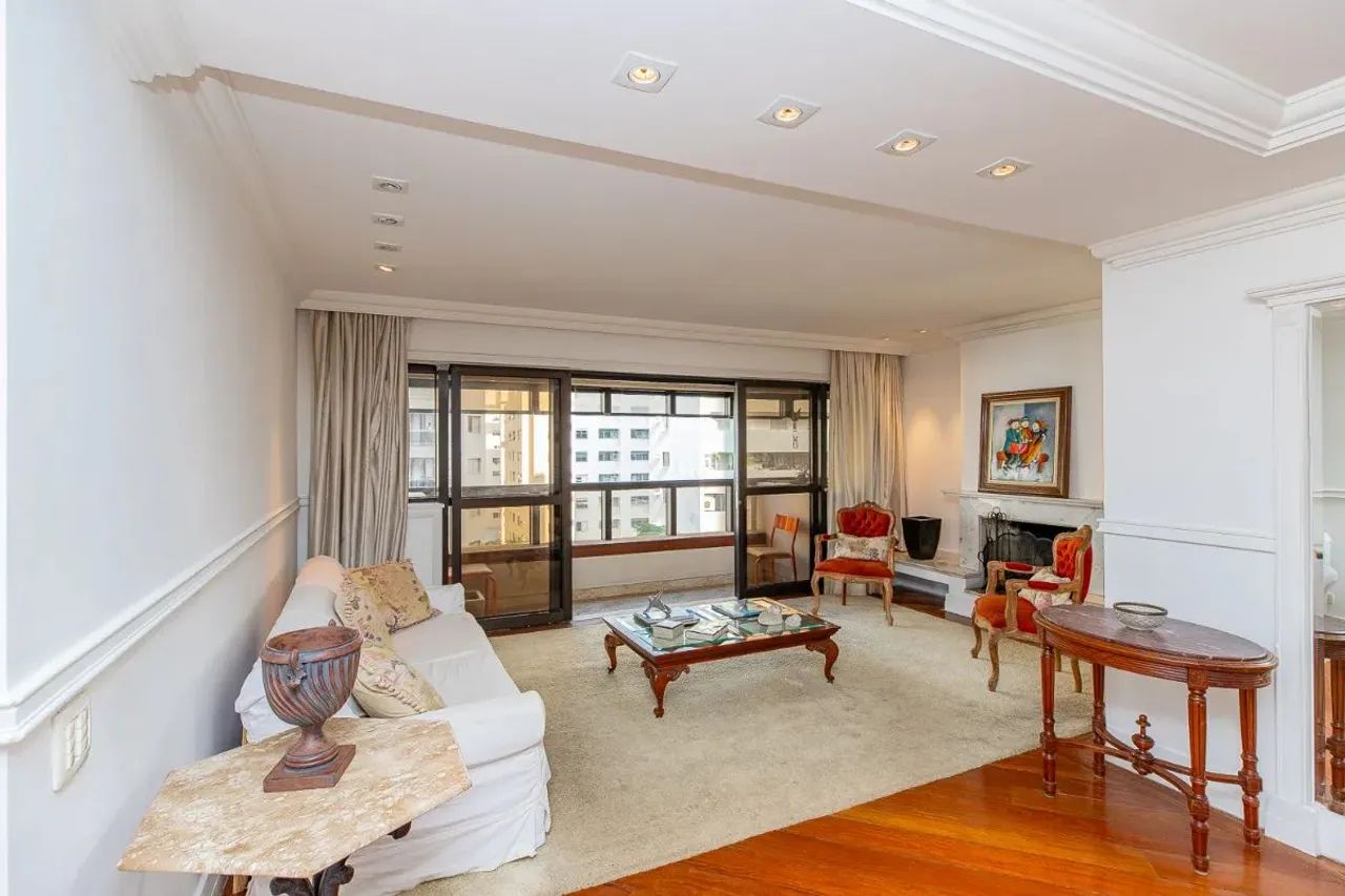 Apartamento tipo para venda em Moema com 4 quartos, sendo 3 suítes, 155m² - Foto 2