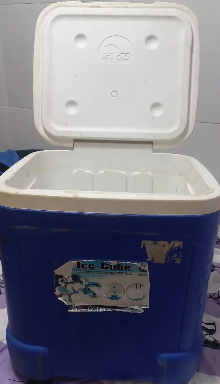 Caixa Térmica Igloo Ice Cube