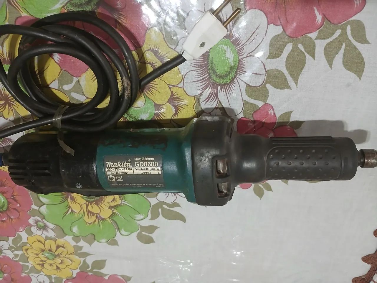 Retificadora   da Marca Makita  - Foto 2
