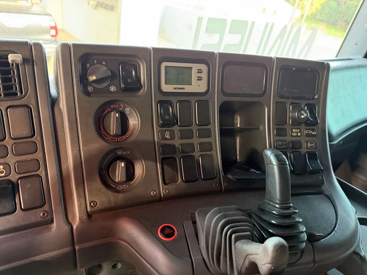 Scania R420 6x2  - Foto 7