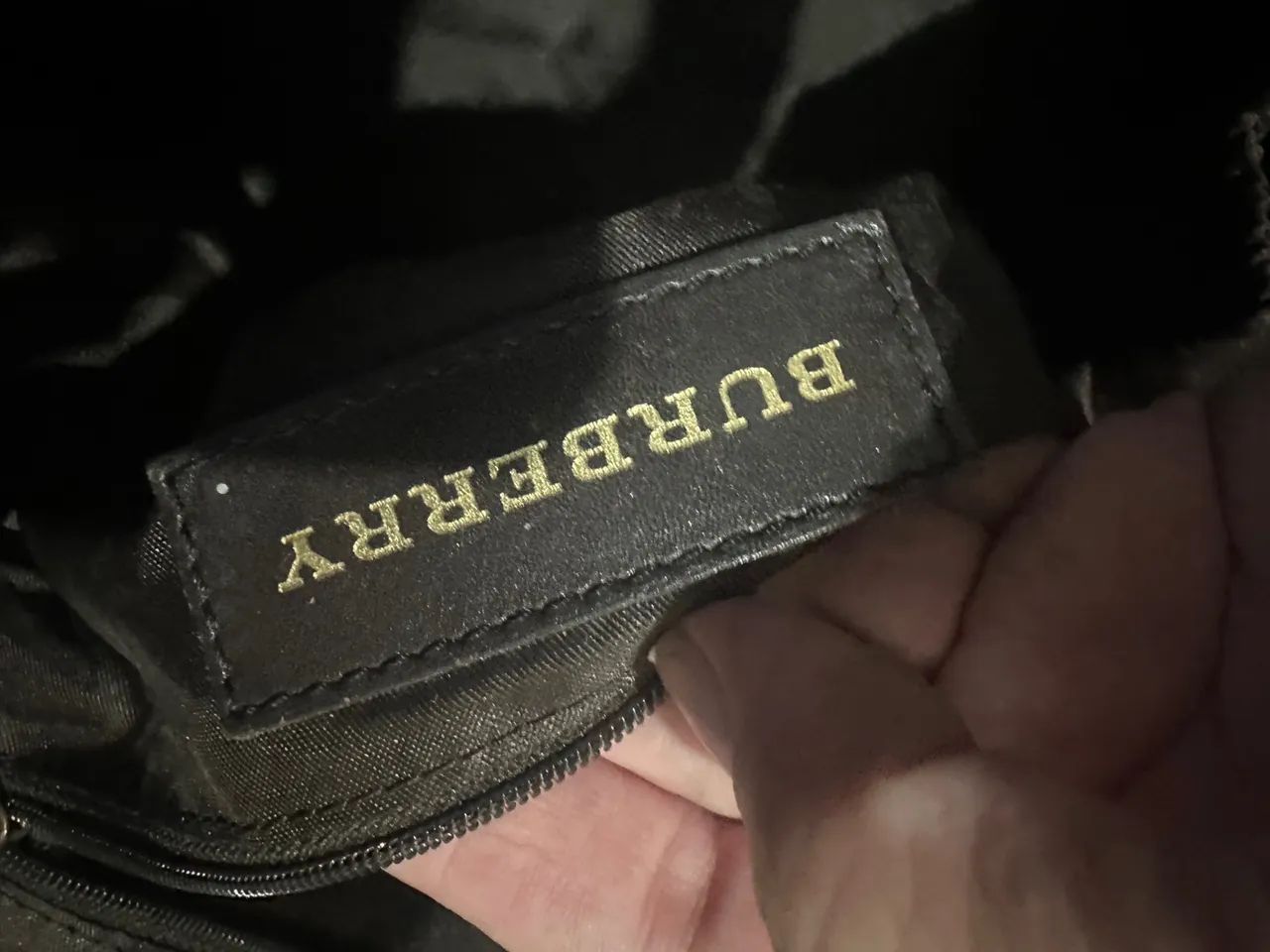 Maxi Bolsa Burberry Original com numeração série  - Foto 5