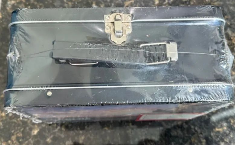 Lancheira Zelda Breath Of The Wild Metal Com Kit Para Nintendo Switch Lacrada Powera  - Foto 5