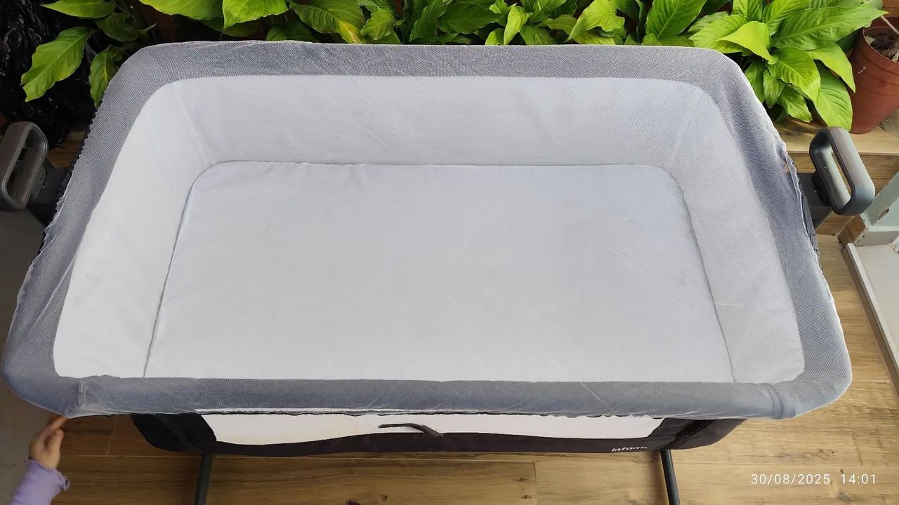 Portable Crib64352680258307124
