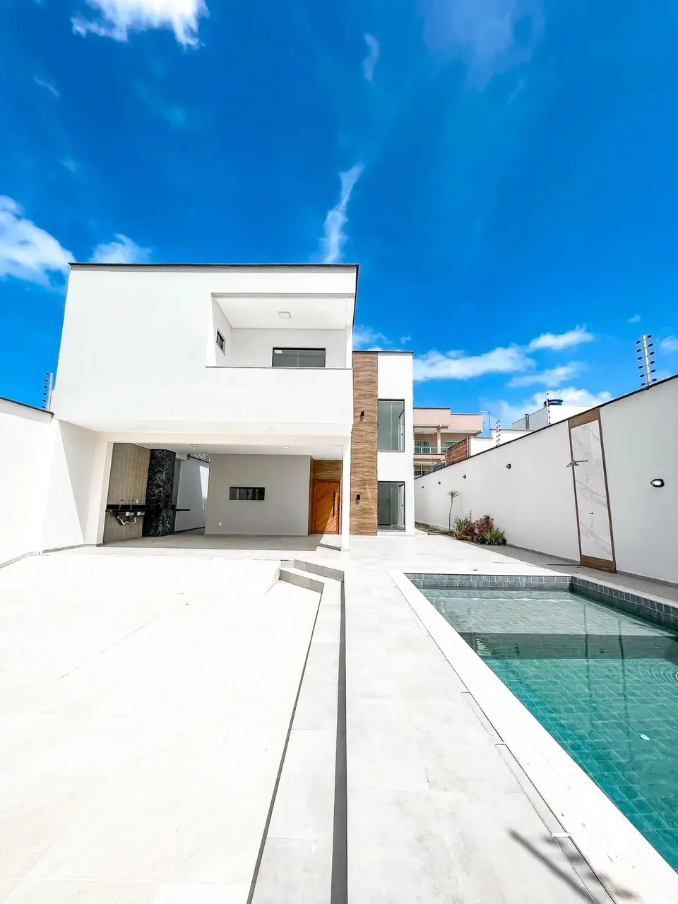 SN | CASA SOLTA NO ARAÇAGI