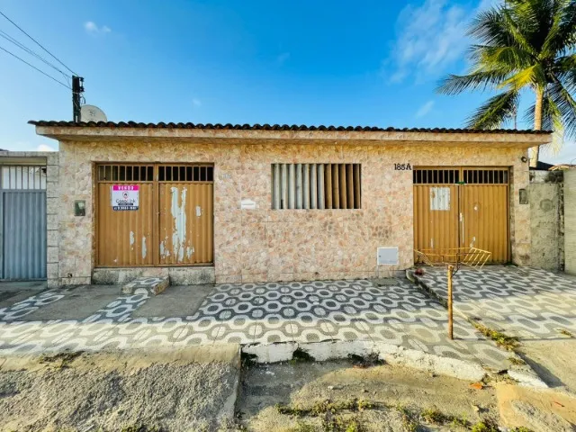 Casa no Eustáquio Gomes - 3 quartos , 1 suíte - GIGANTE E AREJADA