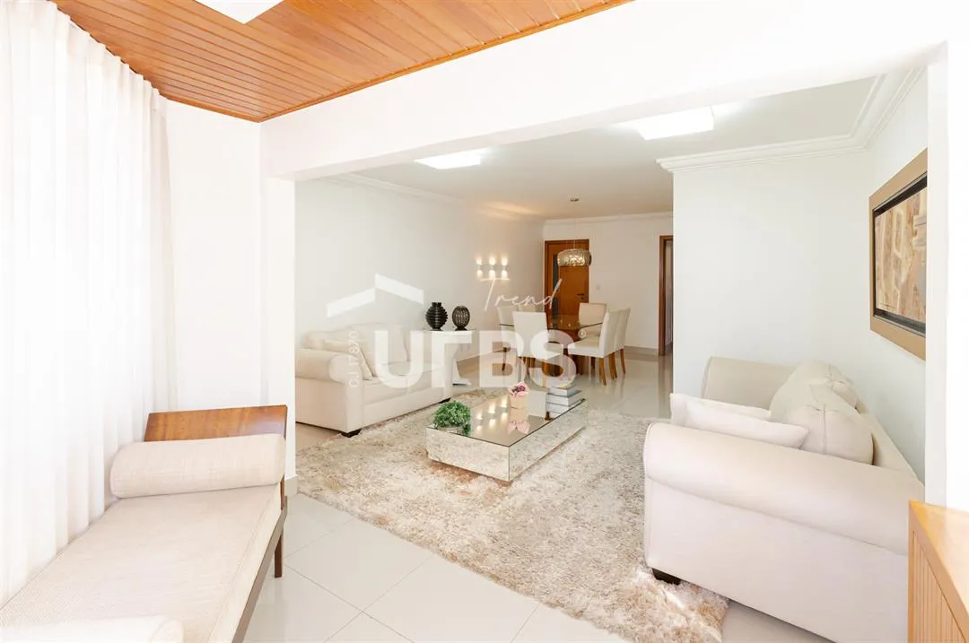 Vendo apartamento no Edifício Leningrado - Nova Suiça