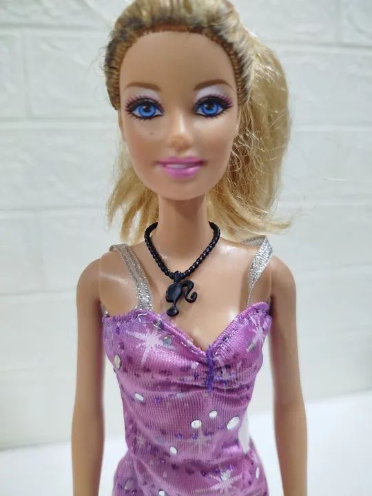 Barbie ano 2010 Mattel  - Foto 3