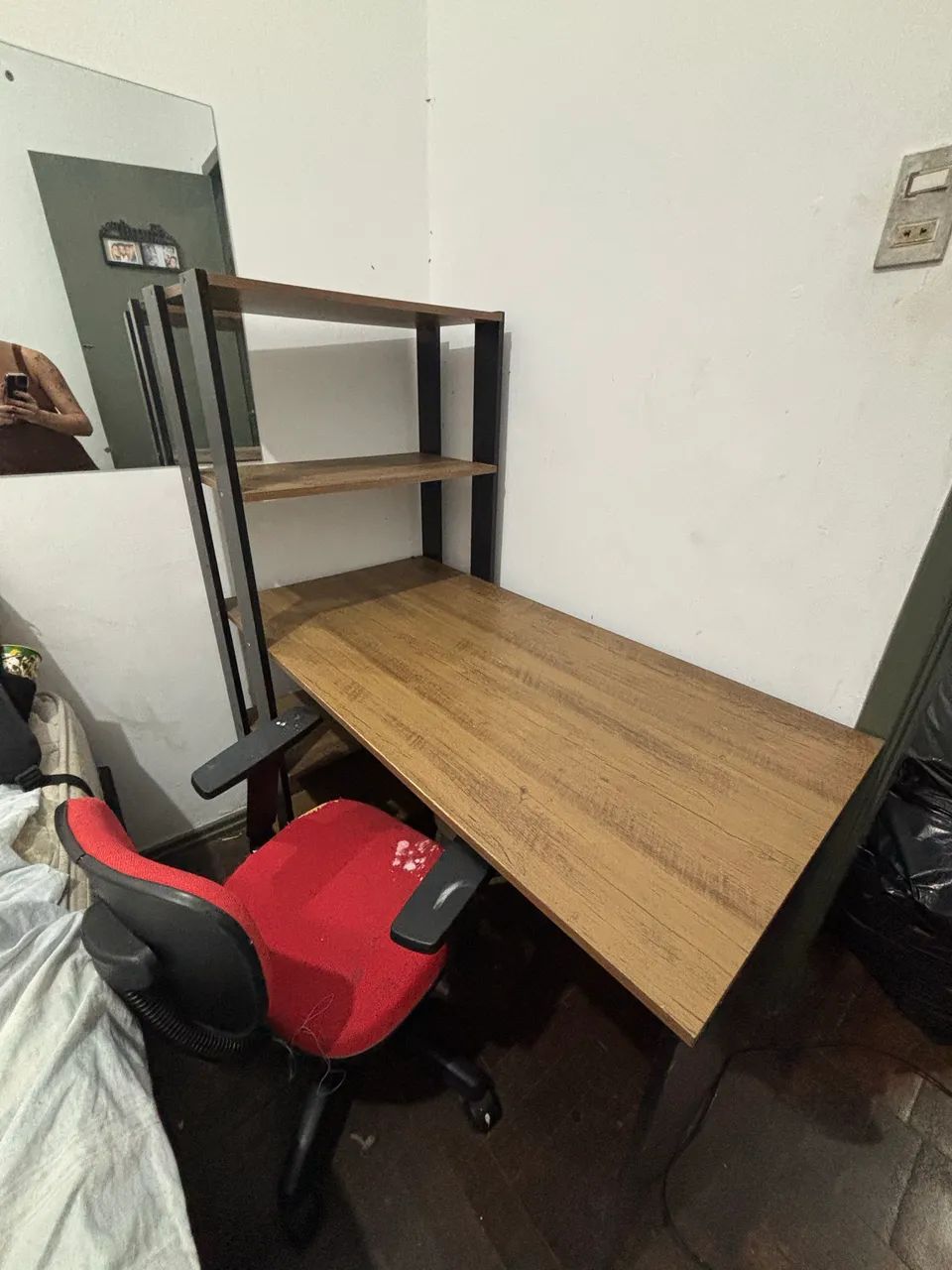 Vendo mesa de computador 64840781325443120