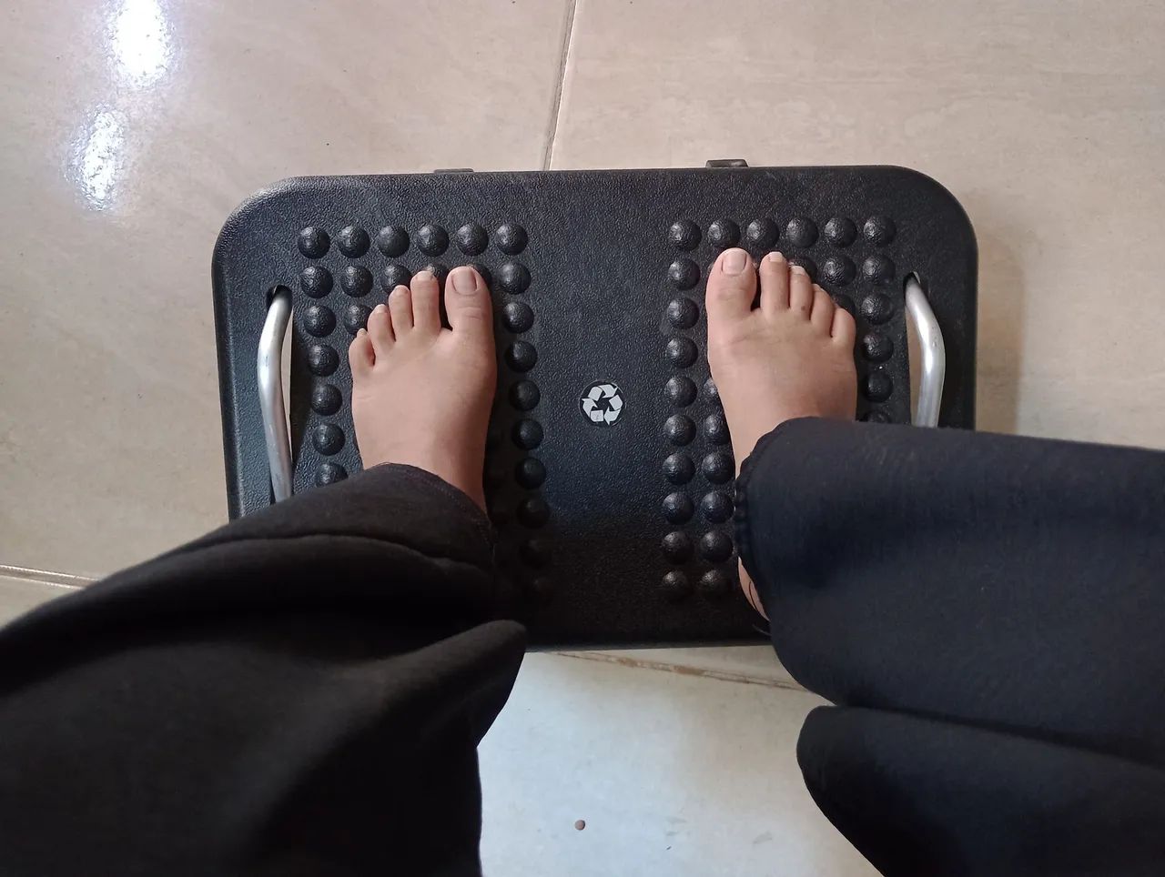 Apoio para pés - ergonômico e confortável - Foto 3