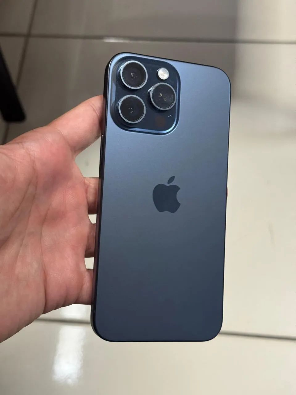 iPhone 15 Pro Max 512Gb Azul - Celulares e Smartphones