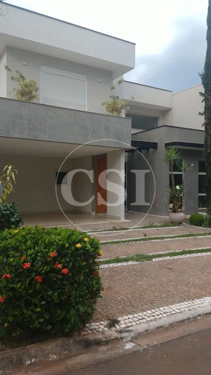 Casa de alto padrão no Residencial Figueira Branca, 3 suítes, piscina, espaço gourmet - Foto 2