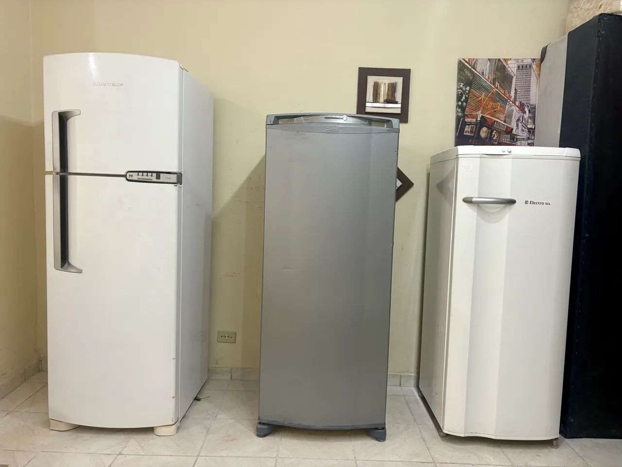 Geladeira cônsul Frost free , geladeira pequena 