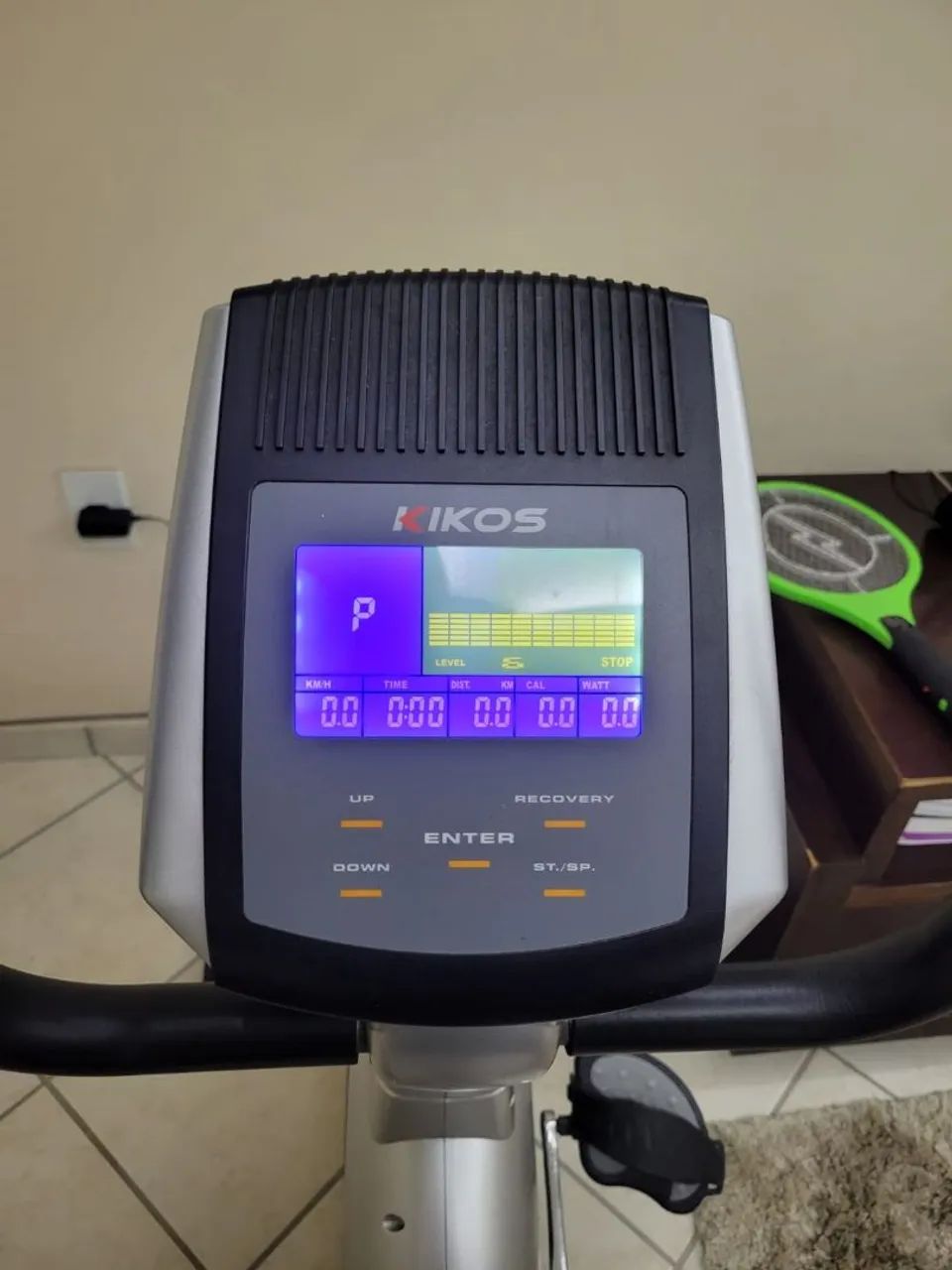Bicicleta Ergométrica Kikos KR 9.1 - Foto 4