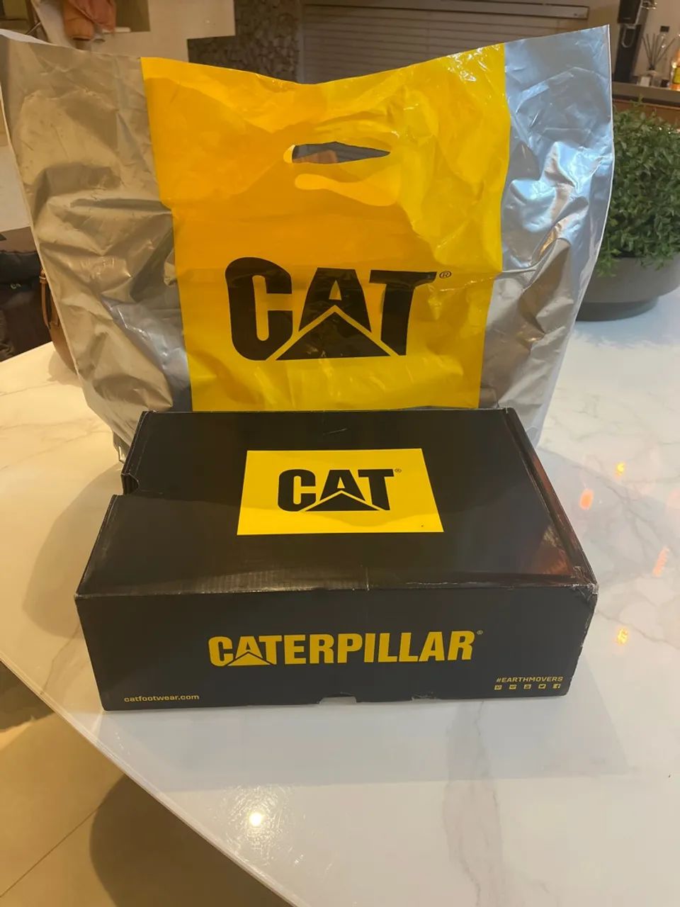 Bota Caterpillar CAT N:36 - Azul e Amarela - Foto 5