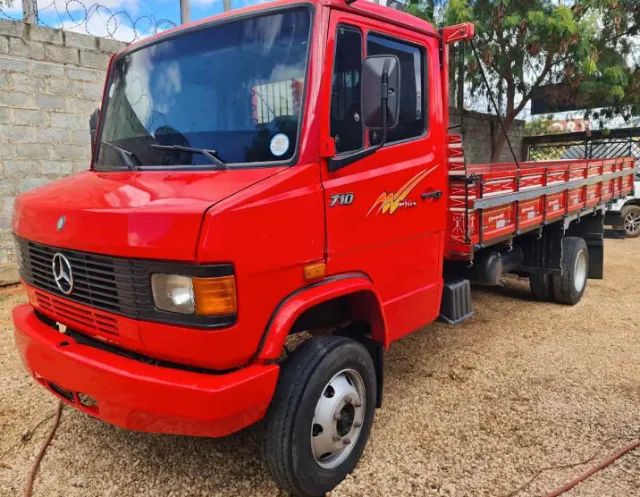 Mercedes-Benz 710 2012 Carroceria  - Foto 6