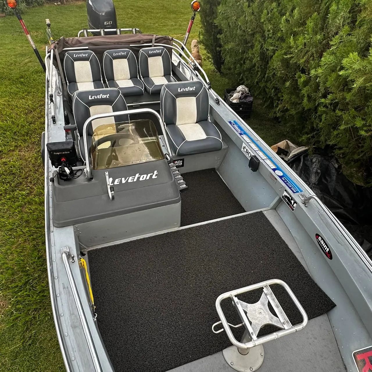 Lancha Levefort Marfin 5.5 CLX  60HP YAMAHA   4 TEMPO