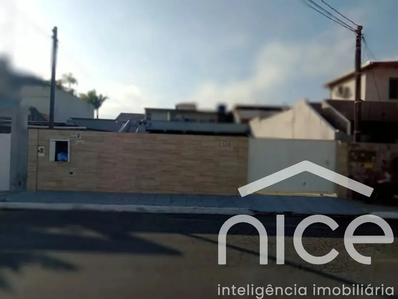 Casa à Venda com amplo terreno no bairro Cidade Nova em Itajaí-SC