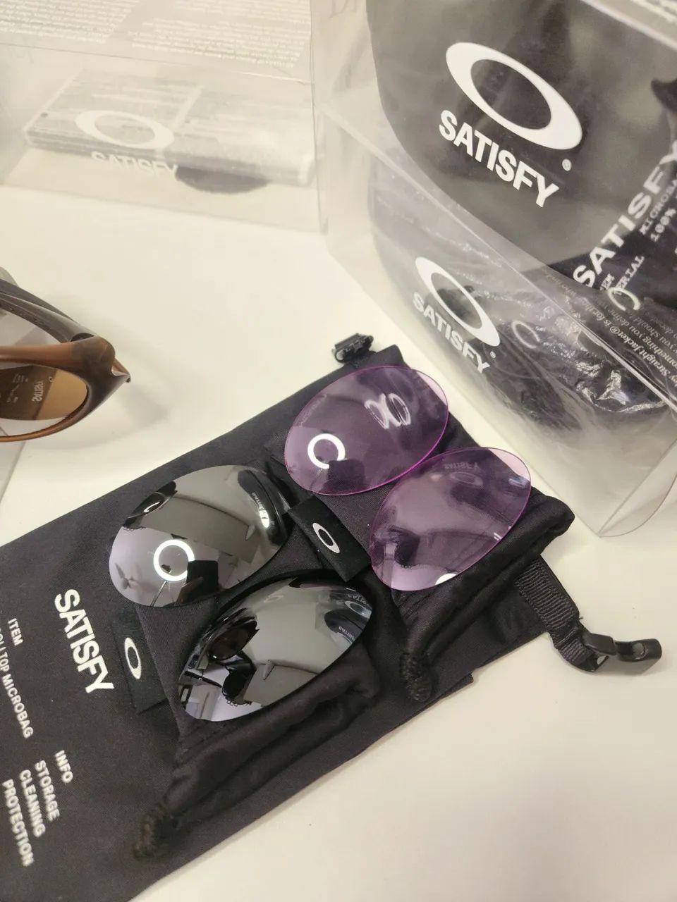 Oakley x Satisfy Eye Jacket Dune - Acessórios - Mirandópolis, São