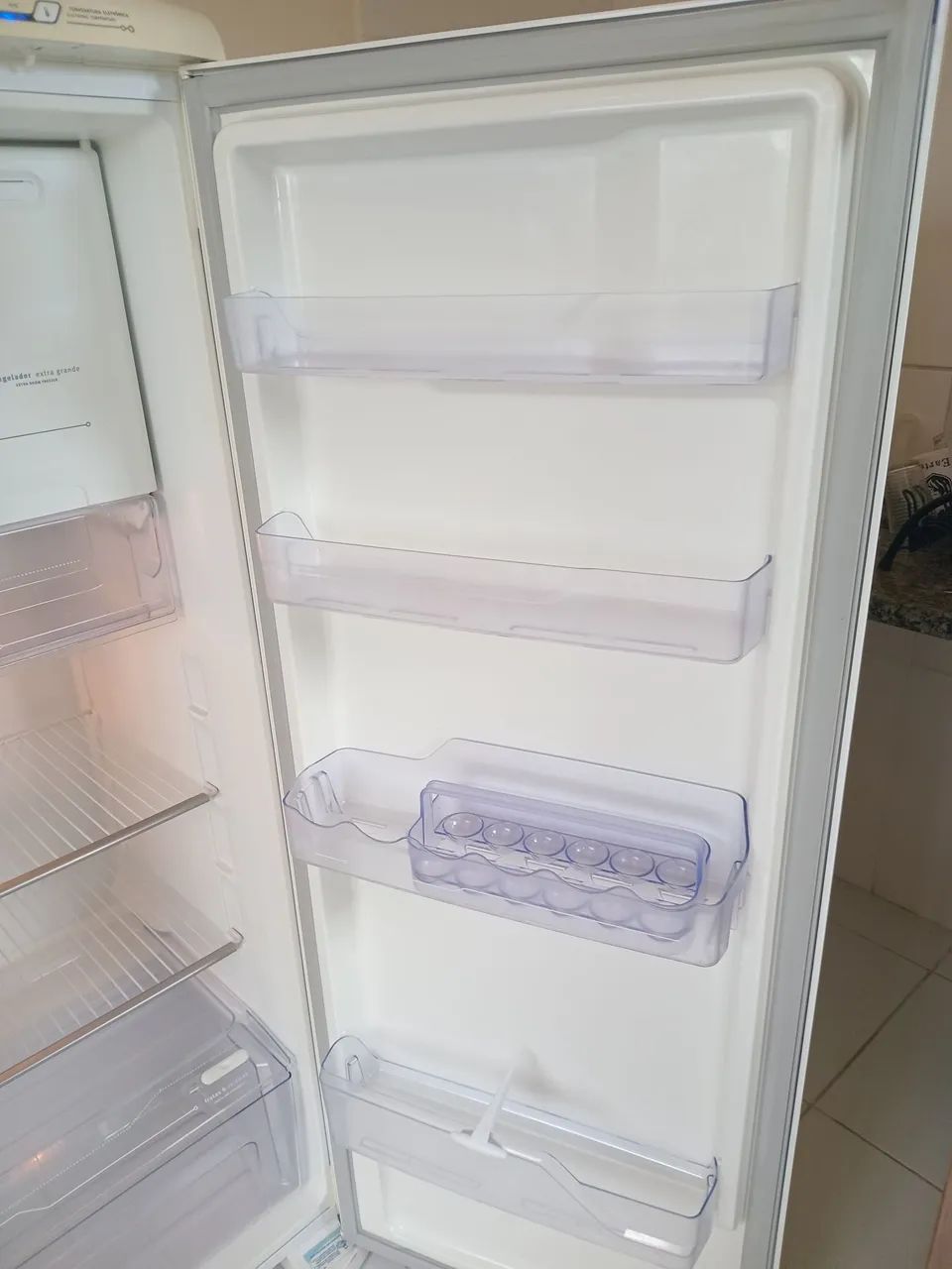 Geladeira Electrolux Frost Free - Foto 5