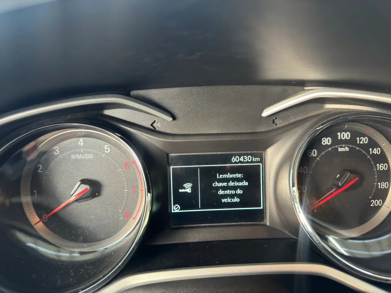 Chevrolet Onix Plus LTZ 1.0 12V TB Flex Aut. 4P 2021 - Foto 7