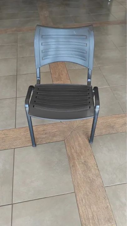 Cadeira para escritório.