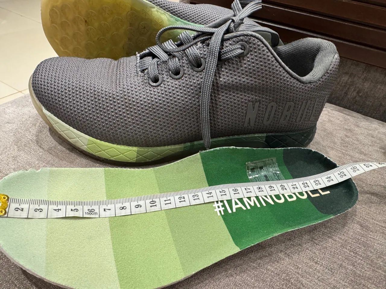 Tênis Nobull unisex- cinza- Tamanho US 7,5 Brasil 36,5 - Foto 2