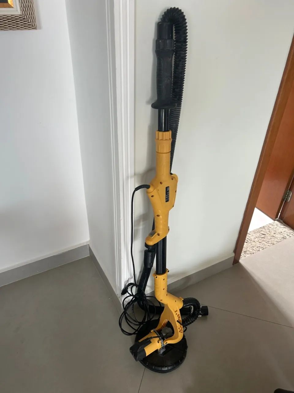 Lixadeira de Parede tipo Girafa - Foto 3