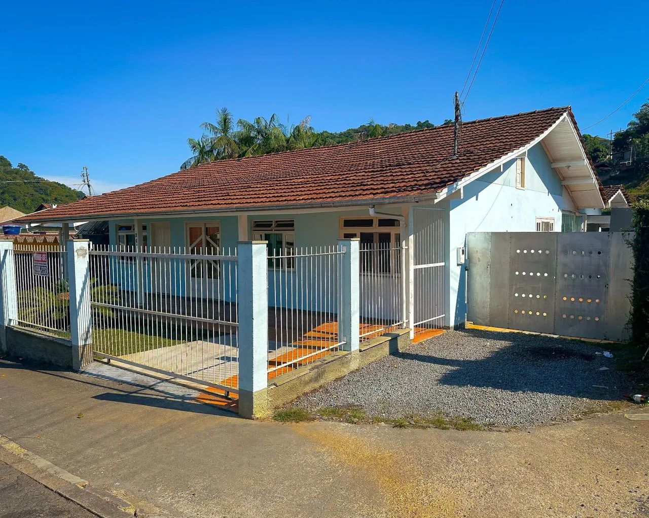 Casa espaçosa com 181m² e ampla área externa - Foto 3