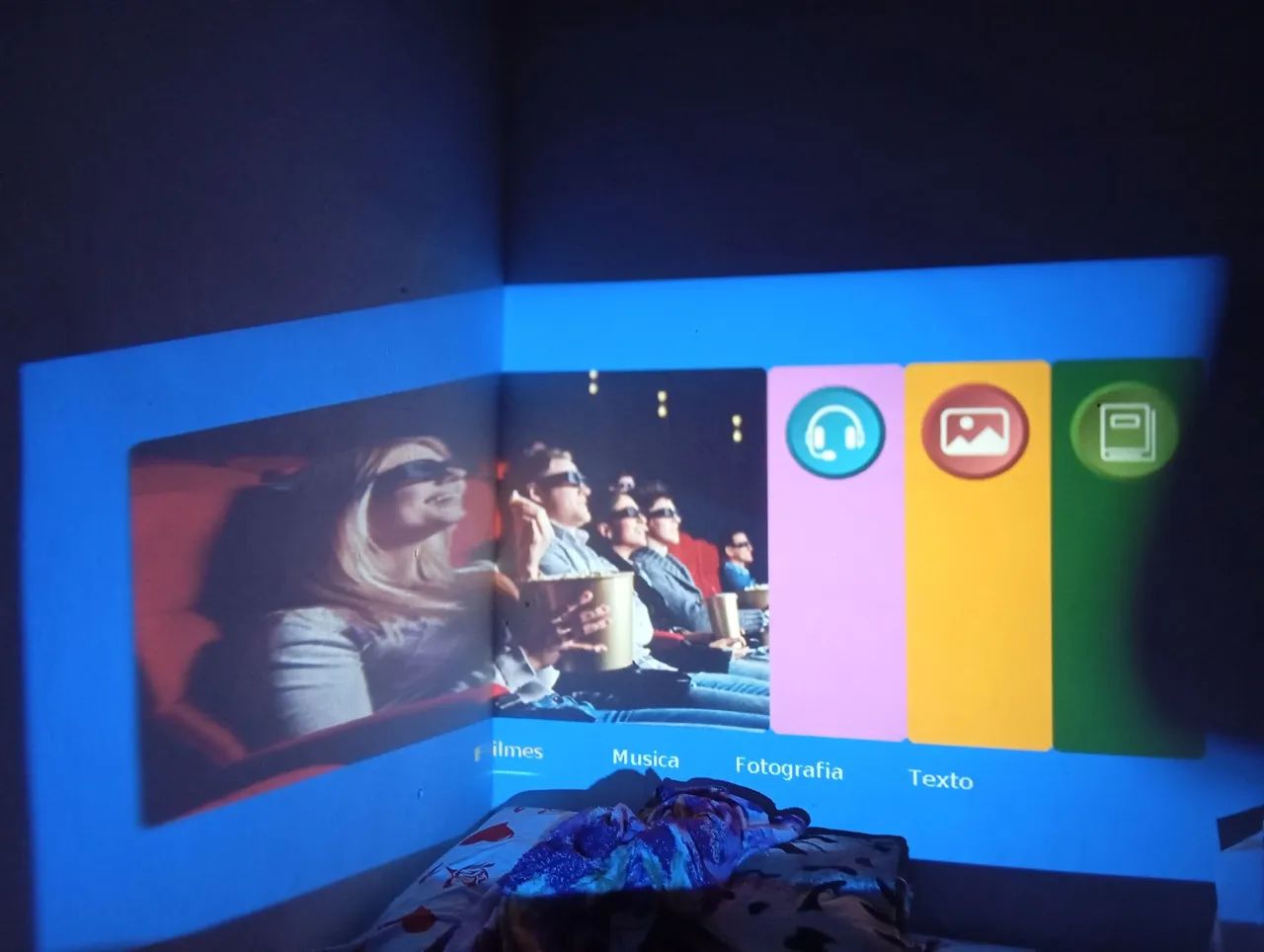 Projector for sale soon!64595549135233121