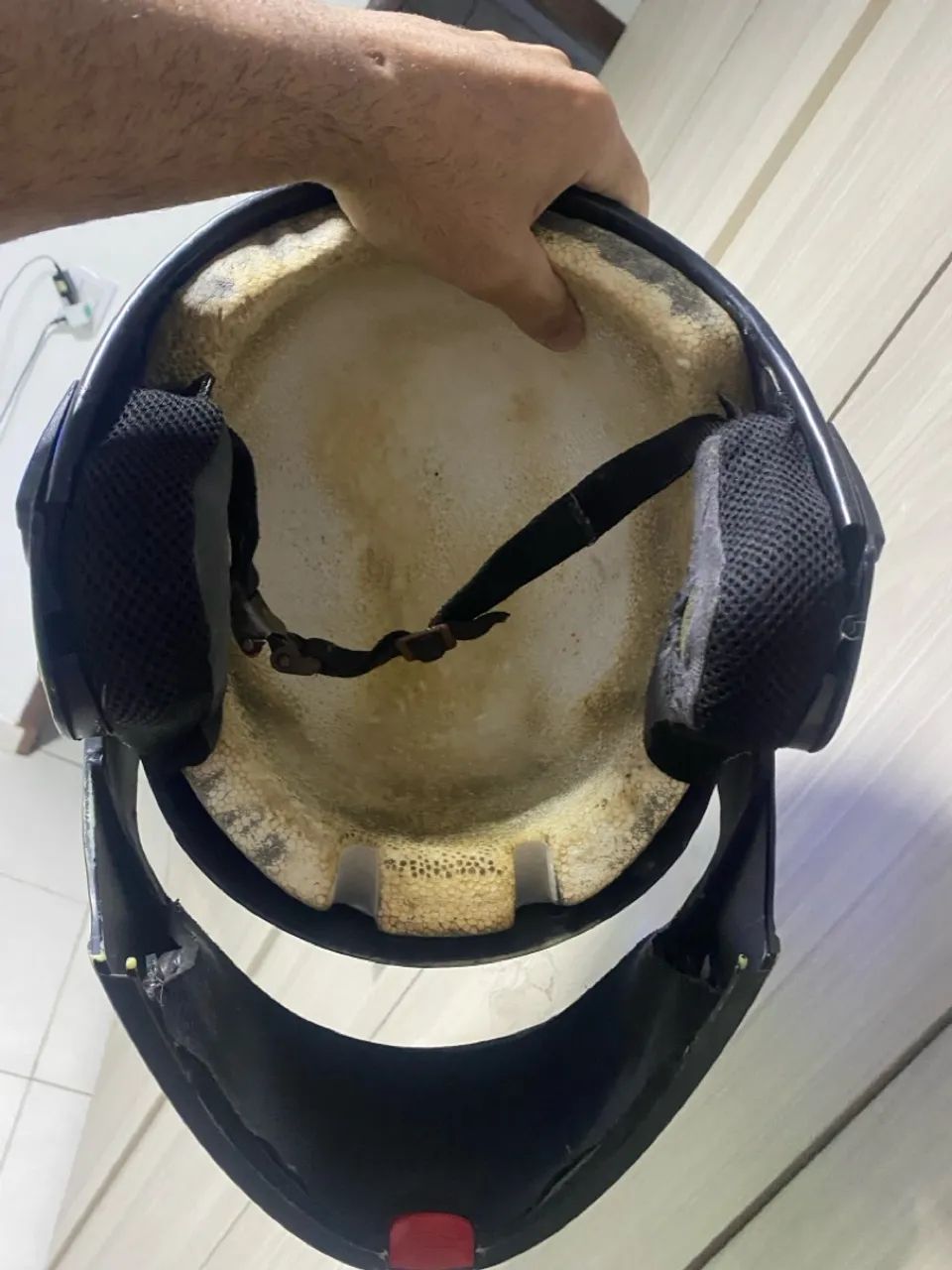 DOIS CAPACETES PARA MOTO - Foto 5