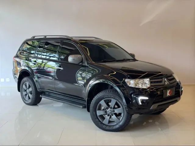 MITSUBISHI PAJERO DAKAR 3.2 HPE 4X4 7 LUGARES 16V TURBO INTERCOOLER DIESEL 4P AUTOMÁTICO